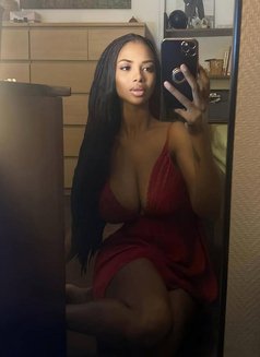 Ashley new arrival for fuck Gurukulroad - escort in Ahmedabad Photo 8 of 11