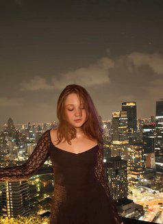 Ashley - escort in Bangkok Photo 9 of 10