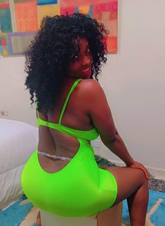 Ashley - escort in Jeddah Photo 4 of 4