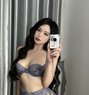 Ashley - escort in Tokyo Photo 1 of 5