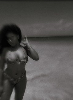 Ashleymea - escort in Dakar Photo 6 of 7