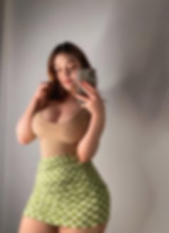Ashlyen - escort in Bangalore Photo 2 of 4
