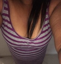 Ashna - escort in Pune