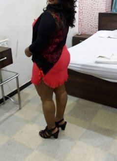 Ashna - escort in Pune Photo 2 of 4