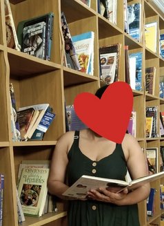 Ashnoor kaur Independent - puta in Gurgaon Photo 6 of 9