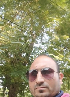Ashok - Male escort in Gurgaon Photo 1 of 3