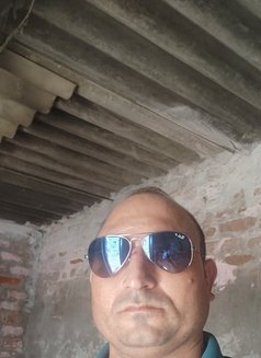 Ashok - Male escort in Gurgaon Photo 3 of 3