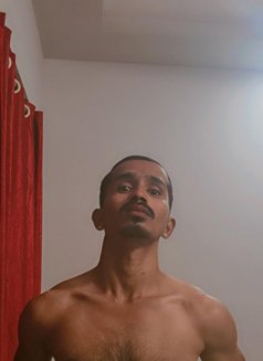 Ashoo - Male escort in Mumbai Photo 2 of 4