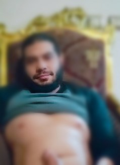 Ashraf Kamal - Male escort in Cairo Photo 10 of 10