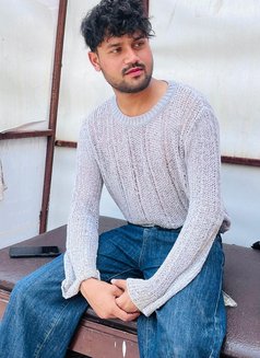 Ashu - Male escort in Gurgaon Photo 4 of 6