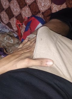 Ashu - Acompañantes masculino in New Delhi Photo 3 of 3