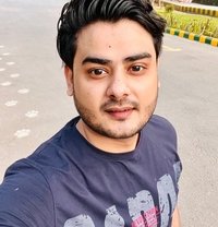 Ashu Pussy Licker - Male adult performer in New Delhi