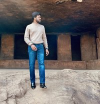 Ashu: Long foreplay, orals and sex ! - Male escort in Mumbai