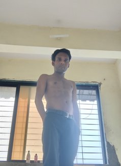 Ashutosh Sharma - Acompañantes masculino in Mumbai Photo 2 of 2