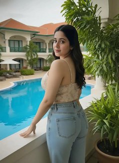 Ashvi - escort in Maldives Photo 4 of 5