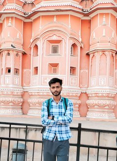 Ashwani - Male escort in Lucknow Photo 5 of 6