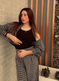 Ashwaria - escort in Dubai Photo 5 of 9