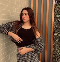 Ashwaria - escort in Dubai Photo 5 of 9