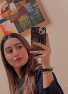 Ashwaria - escort in Dubai Photo 8 of 9