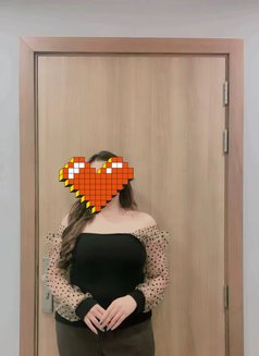 Ashwaria - escort in Dubai Photo 3 of 3