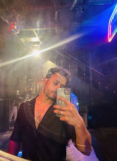 Ashwin - Male escort in Bangalore Photo 1 of 3