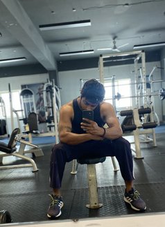 Ashwin - Male escort in Mysore Photo 2 of 4