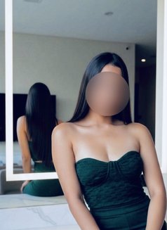 Ashwini - escort in Colombo Photo 1 of 1