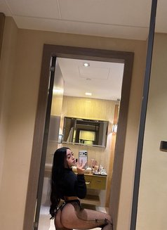 Asi Alatin - escort in Tokyo Photo 1 of 5