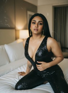 Asia - Transsexual escort in Riyadh Photo 5 of 12