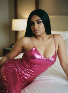 Asia - Transsexual escort in Riyadh Photo 11 of 12