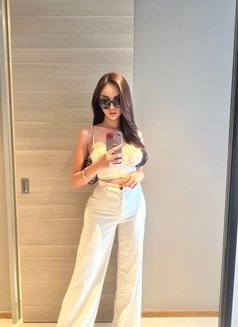 Classy And Sexy Babe - escort in Ho Chi Minh City Photo 7 of 13