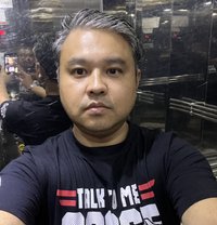 Asian - Acompañantes masculino in Dubai