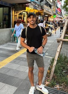 Asian Boi - Male escort in Tel Aviv Photo 23 of 26