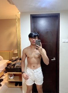 Asian Boy - Male escort in Singapore Photo 7 of 20