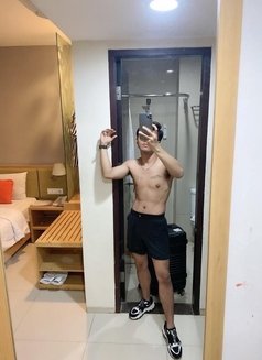 Asian Boy - Male escort in Singapore Photo 4 of 20