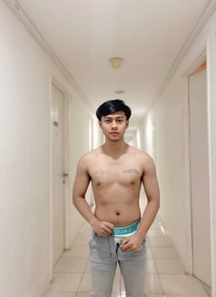 Asian Boy - Male escort in Singapore Photo 13 of 20