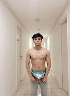 Asian Boy - Male escort in Singapore Photo 14 of 20