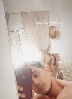 Asian Cutie - Male escort in Madrid Photo 2 of 4