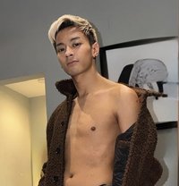 Asian Fick - Male escort in İstanbul Photo 3 of 12