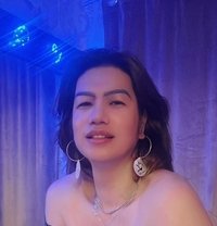 Asian - masseuse in Marbella