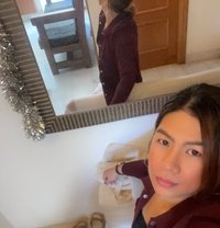 Asian - masseuse in Marbella