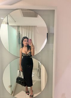 Asian Fully Functional Belle - Transsexual escort in Bangkok Photo 20 of 20