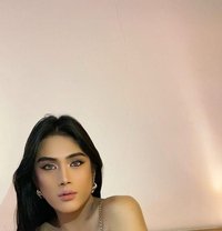 Asian Fully Functional Belle - Transsexual escort in Bangkok Photo 18 of 21