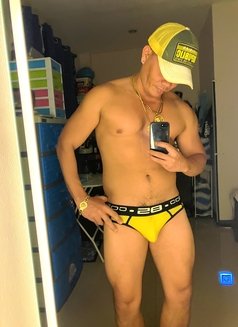 Asian Pinoy Buds - Male escort in Manila Photo 6 of 18
