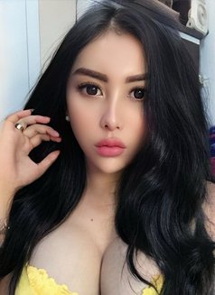 Asian Hots Girl Model Seksi Kuala Lumpur - puta in Kuala Lumpur Photo 6 of 7