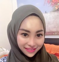 Asian hots girl Nuru massage fullservise - escort in Kuala Lumpur Photo 13 of 16