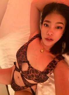 Asian Queen Hot Mama Victoria - puta in Hong Kong Photo 30 of 30