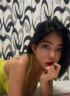 Asian Queen Hot Mama Victoria - puta in Hong Kong Photo 14 of 30