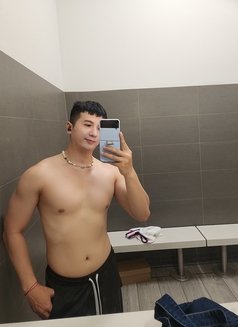 Asian Smooth - Male escort in Bangkok Photo 6 of 6