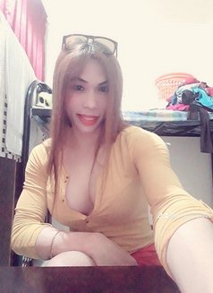 Asian Top69 - Transsexual escort in Abu Dhabi Photo 3 of 5